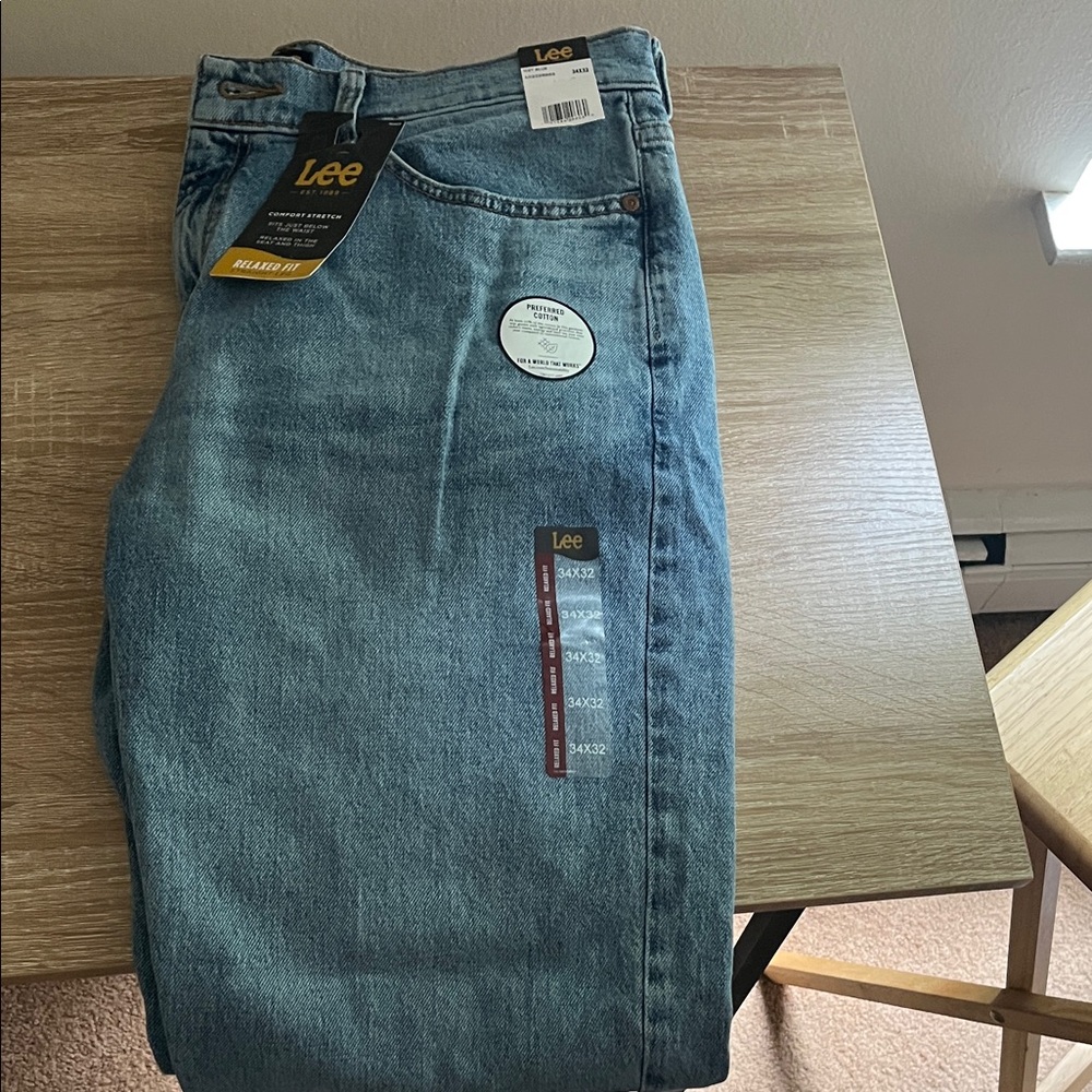 Lee Blue Relaxed Fit Jeans with Classic Denim Style